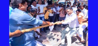 ராமநாதபுரம் :  அரசு அலுவலர்கள் சார்பில் பொங்கல் விழா- ஆட்சியர் பங்கேற்பு