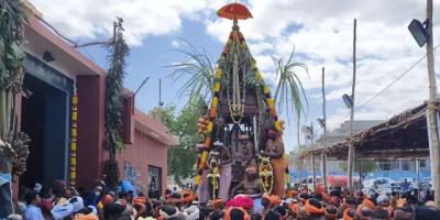 திருச்செந்தூரில் ஆவணித் திருவிழா தேரோட்டம்