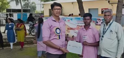 மாநில அளவிலான கலைத்திருவிழா போட்டி : புதுப்பாலப்பட்டு அரசு பள்ளி மாணவர் பெற்று சாதனை