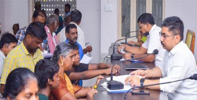 ராமநாதபுரத்தில் மக்கள் குறை தீர்க்கும் நாள் கூட்டம்