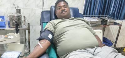 35-வது முறை குருதிக்கொடை வழங்கிய நிழல் அறக்கட்டளை தலைவர்